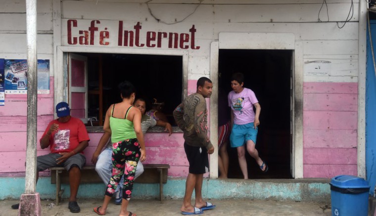 Cuba_Cafe_Internet-760x437